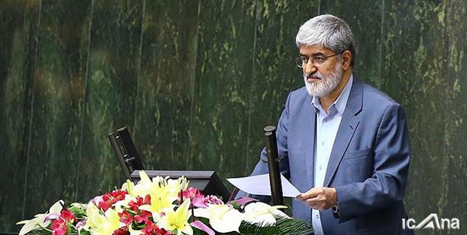 احمدی نژاد هیزم فتنه را فراهم کرد، موسوی و کروبی آن را شعله ور کردند