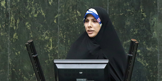 شرایط بی‌ثبات اقتصاد کلان با تخریب بنگاه‌های خرد اقتصادی به بحران بیکاری دامن می زند
