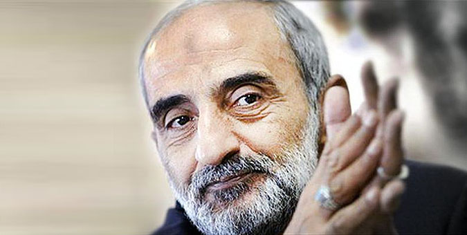 کسانی که عقربه قطب‌نمای خود را روی آمریکا تنظیم کرده‌اند چرا دربرخی موارد از آمریکا تقلید نمی‌کنند؟/ در فاصله فقط چند هفته 35 میلیارد دلار ارز 4200 تومانی چپاول شد