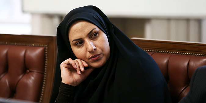 منافع مرتبط با منابع ملی باید در اختیار تمام استان‌ها قرار گیرد