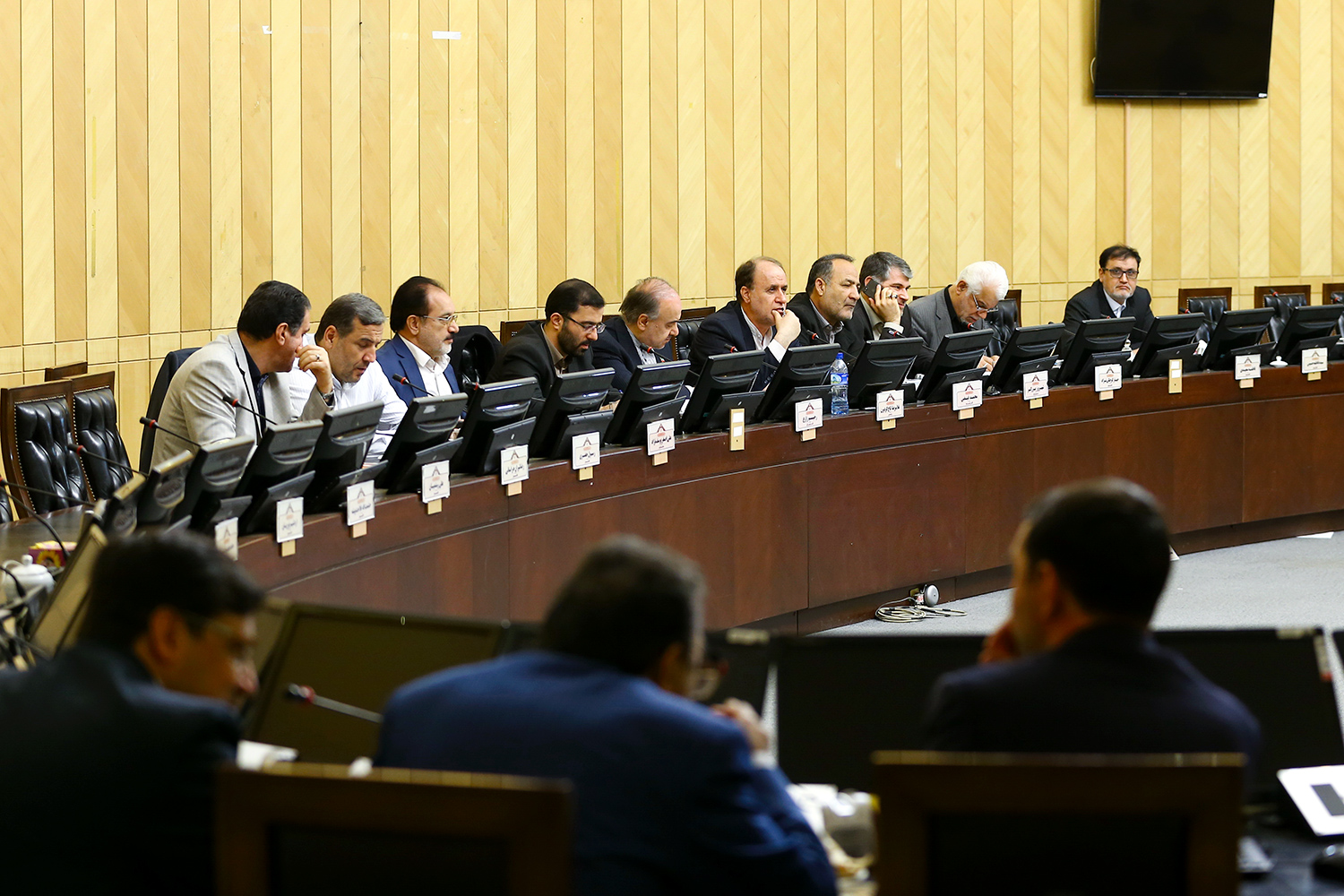 نشست فراکسیون ولایی مجلس شورای اسلامی با حضور وزیر ورزش و جوانان