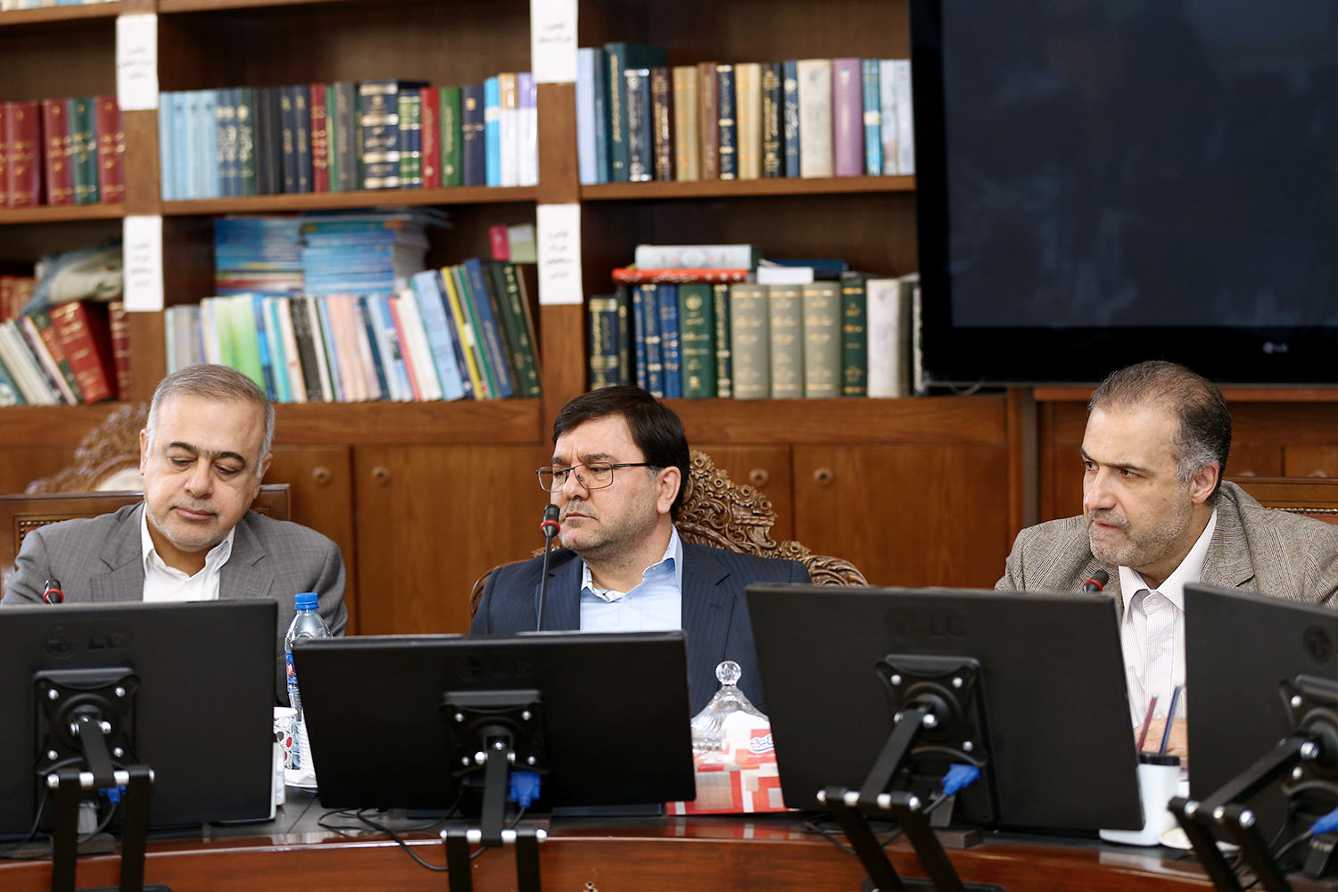 نشست فراکسیون مستقلین ولایی مجلس با حضور شهردار تهران