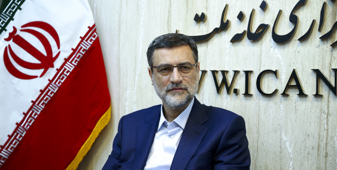 عرضه خودرو در بورس مانع رانت و به کاهش قیمت آن منجر می‌شود