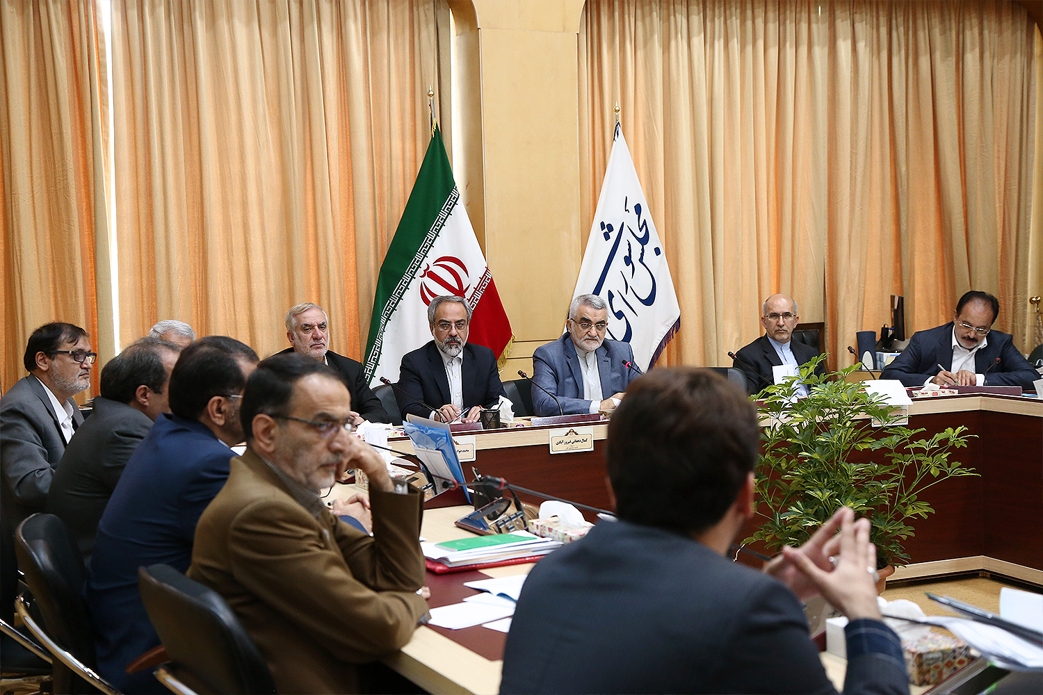 نشست کمیسیون امنیت ملی و سیاست خارجی مجلس با موضوع بررسی FATF