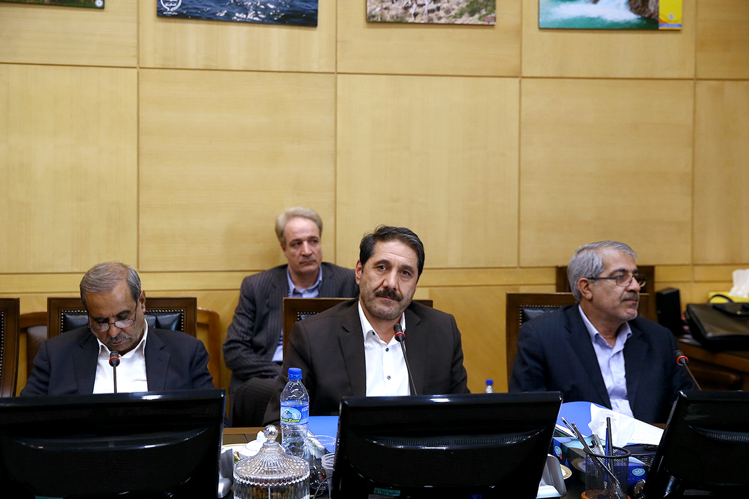 نشست کمیسیون کشاورزی،آب و منابع طبیعی مجلس با حضور وزیر جهاد کشاورزی