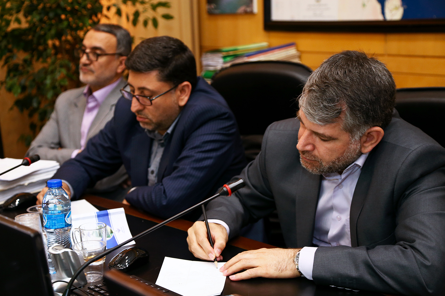 نشست کمیسیون تدوین آیین نامه داخلی مجلس شورای اسلامی