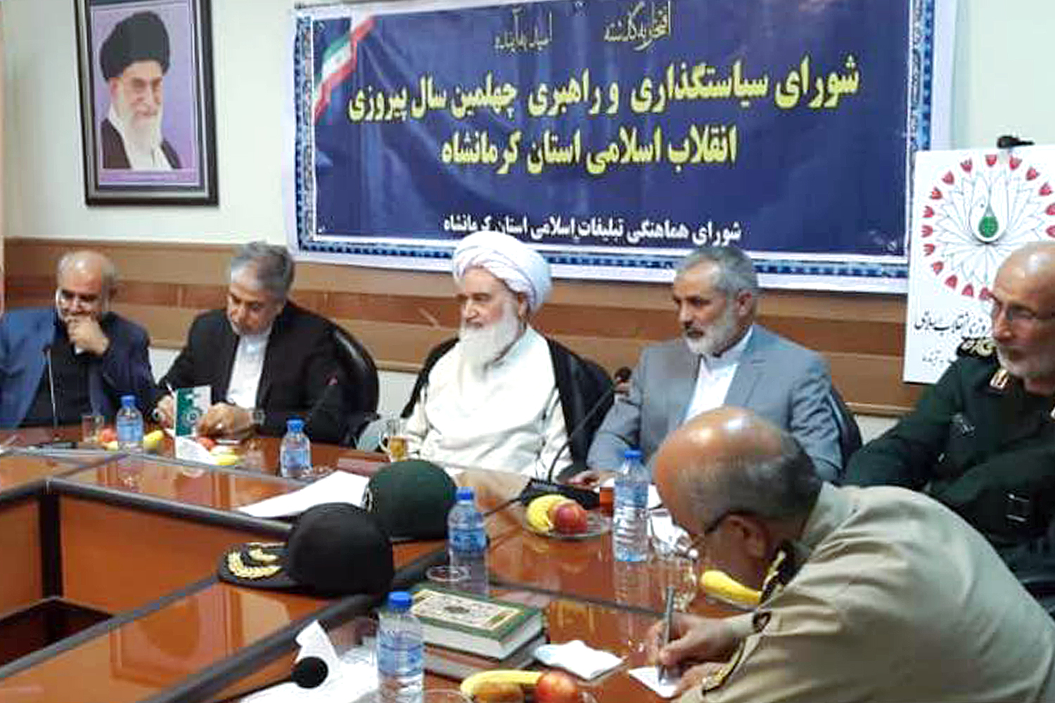حضور حشمت الله فلاحت پیشه در شورای سیاستگذاری و راهبردی چهلمین سال پیروزی انقلاب اسلامی در کرمانشاه