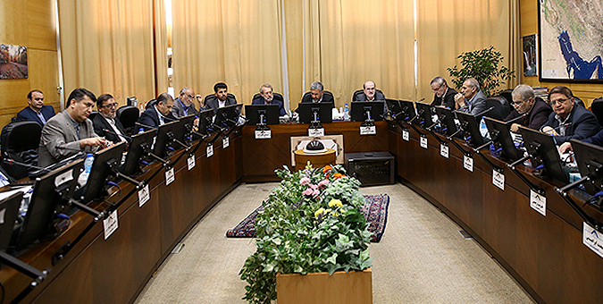 تشریح ترتیب استفاده نمایندگان از ابزارهای نظارتی مجلس/ ارائه پیشنهاداتی برای تغییر نحوه سؤال از وزرا