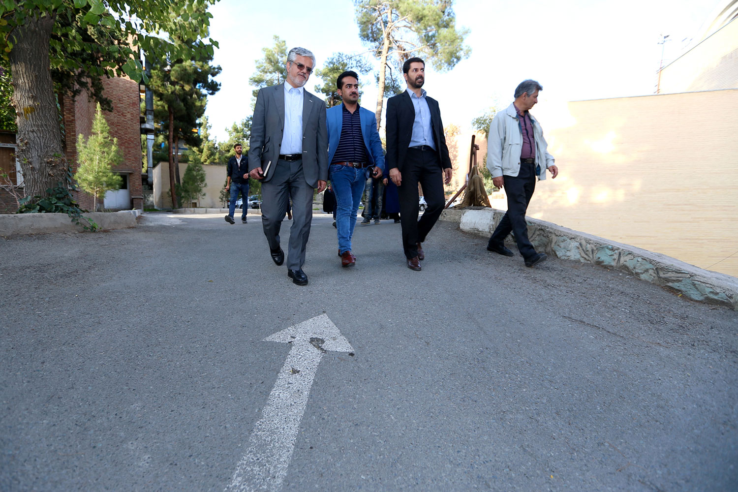 بازدید سرزده نمایندگان مجلس از کوی دانشگاه تهران