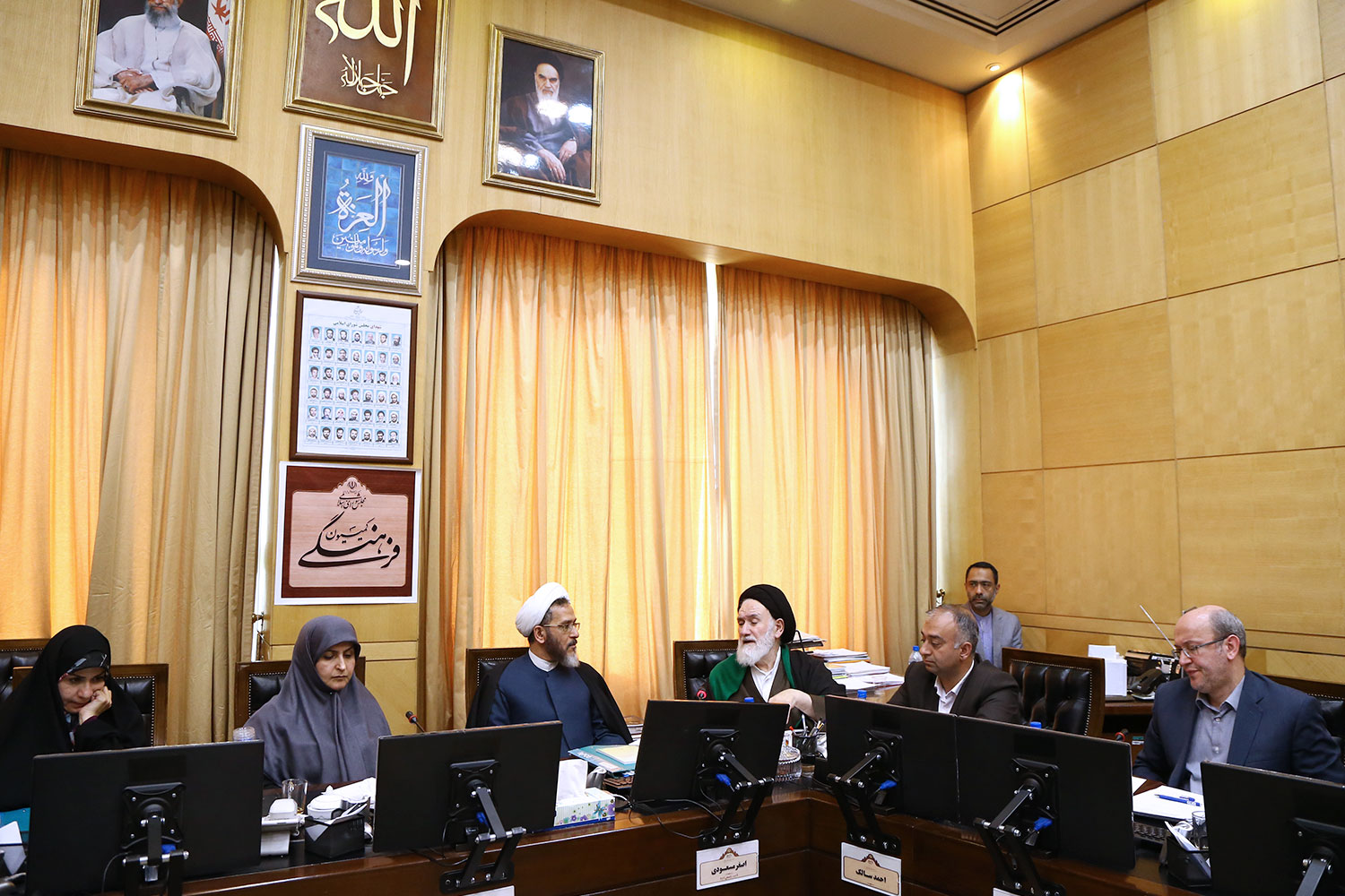 نشست کمیسیون فرهنگی مجلس شورای اسلامی