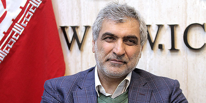 تقویت اقتصاد کشور  مصداق مقاومت در برابر دشمنان است