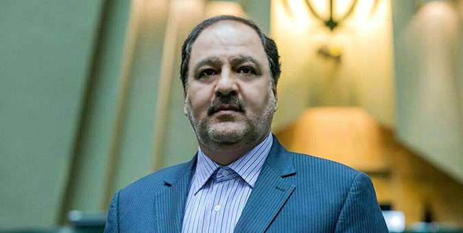 تأکیدات امام خمینی بر ساده زیستی و پاکدامنی باید الگوی زندگی مسئولین باشد