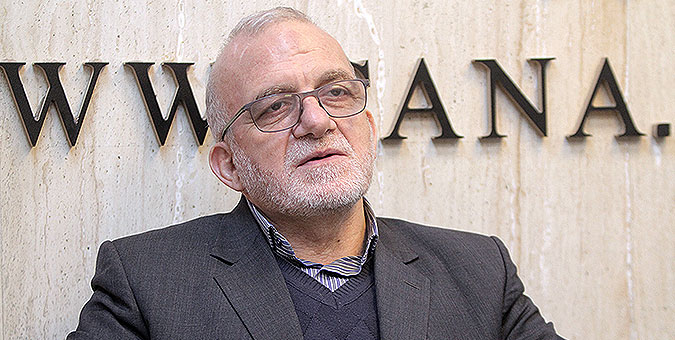 گرانی خودرو بهانه‌ی عزل رحمانی شد