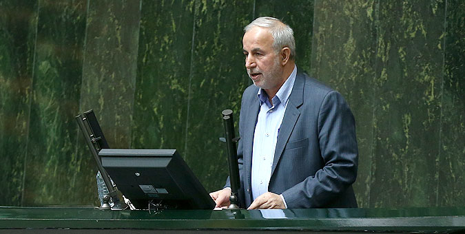دولت در اجرای قانون تامین کالاهای اساسی کوتاهی می کند