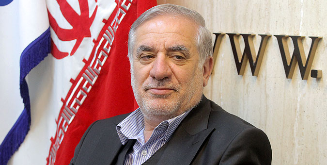 افزایش حقوق ها در نشست غیرعلنی بررسی شود