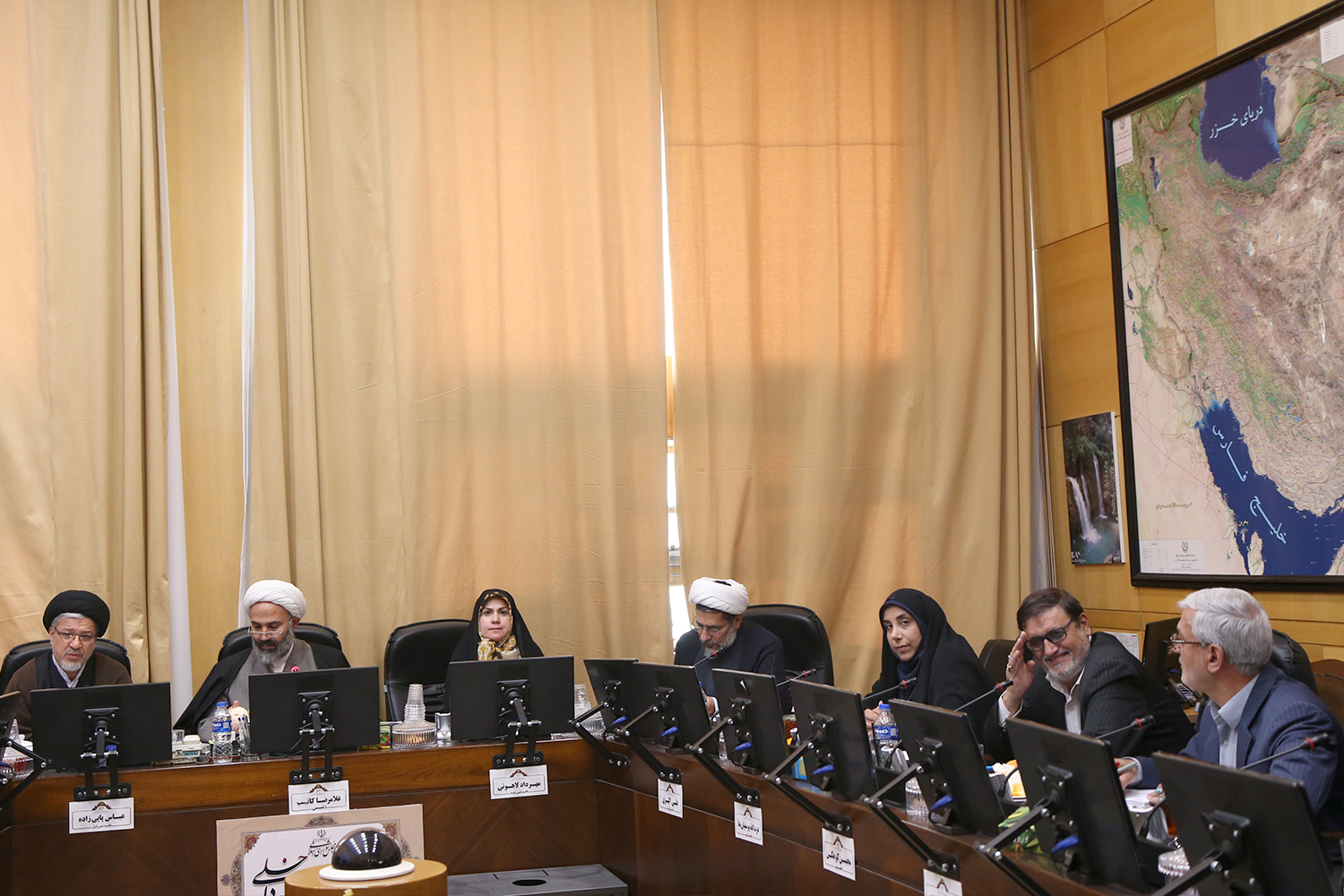 نشست فراکسیون قرآن و عترت مجلس شورای اسلامی
