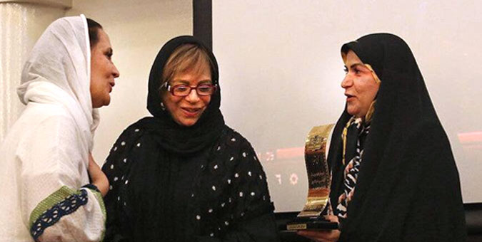 زنان به برکت انقلاب در عرصه هنر و سینما حضور فعال و چشمگیری دارند
