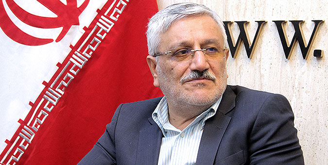 هرکجا احزاب خواستند رشد کنند، با موانعی روبه‌رو شدند