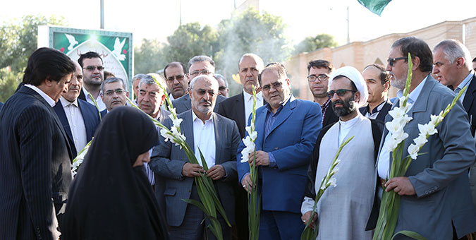 ورود اعضای کمیسیون آموزش به استان مرکزی/ بازدید از مراکز آموزشی استان در دستور کار اعضای کمیسیون