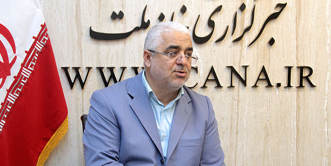 جعفرزاده ایمن آبادی: با افزایش نرخ بنزین، میزان حقوق‌ها واقعی شود