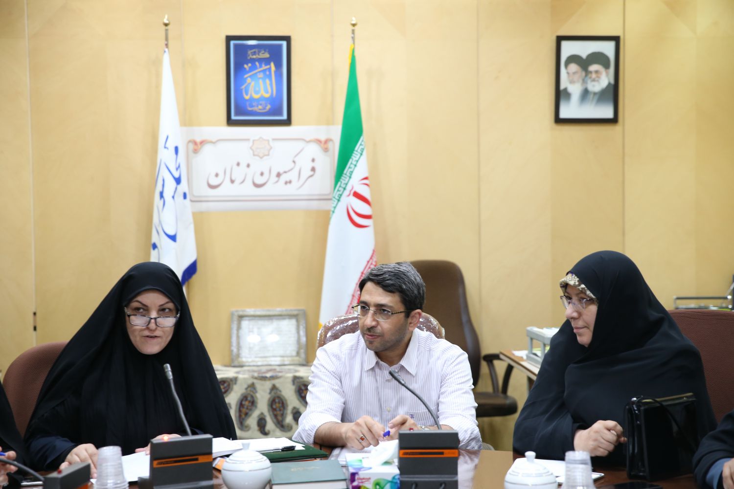 نشست اعضای فراکسیون زنان مجلس شورای اسلامی