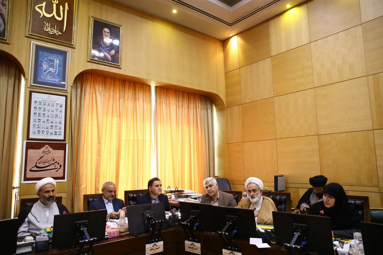 نشست فراکسیون قرآن و عترت مجلس شورای اسلامی