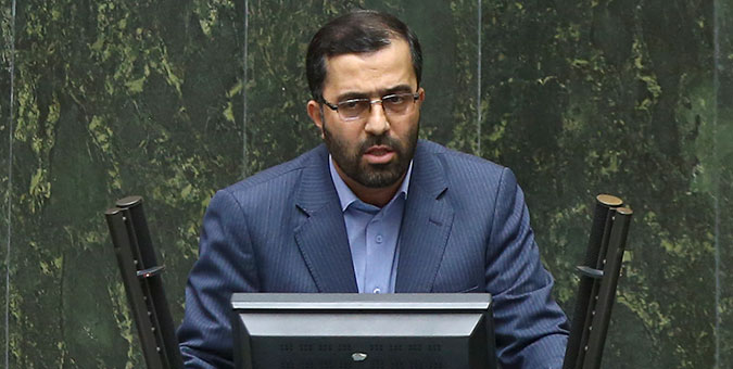 دولت در مبارزه با فساد با دستگاه قضایی همکاری کند