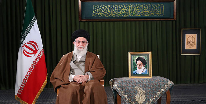اقتصاد کشور به هیچ وجه نباید به تحولات خارجی پیوند بخورد