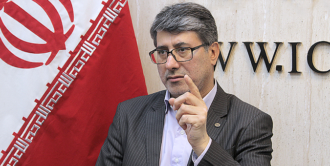 ضرغامی برای جبران خسارت کرونا در صنعت گردشگری برنامه های حمایتی دارد/ کمک تخصص و تجربه رسانه ای وزیر پیشنهادی به حوزه میراث فرهنگی