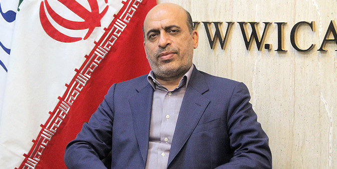 تعطیلی مراکز  تولیدی نباید به قیمت فشارهای اقتصادی بر مردم تمام شود