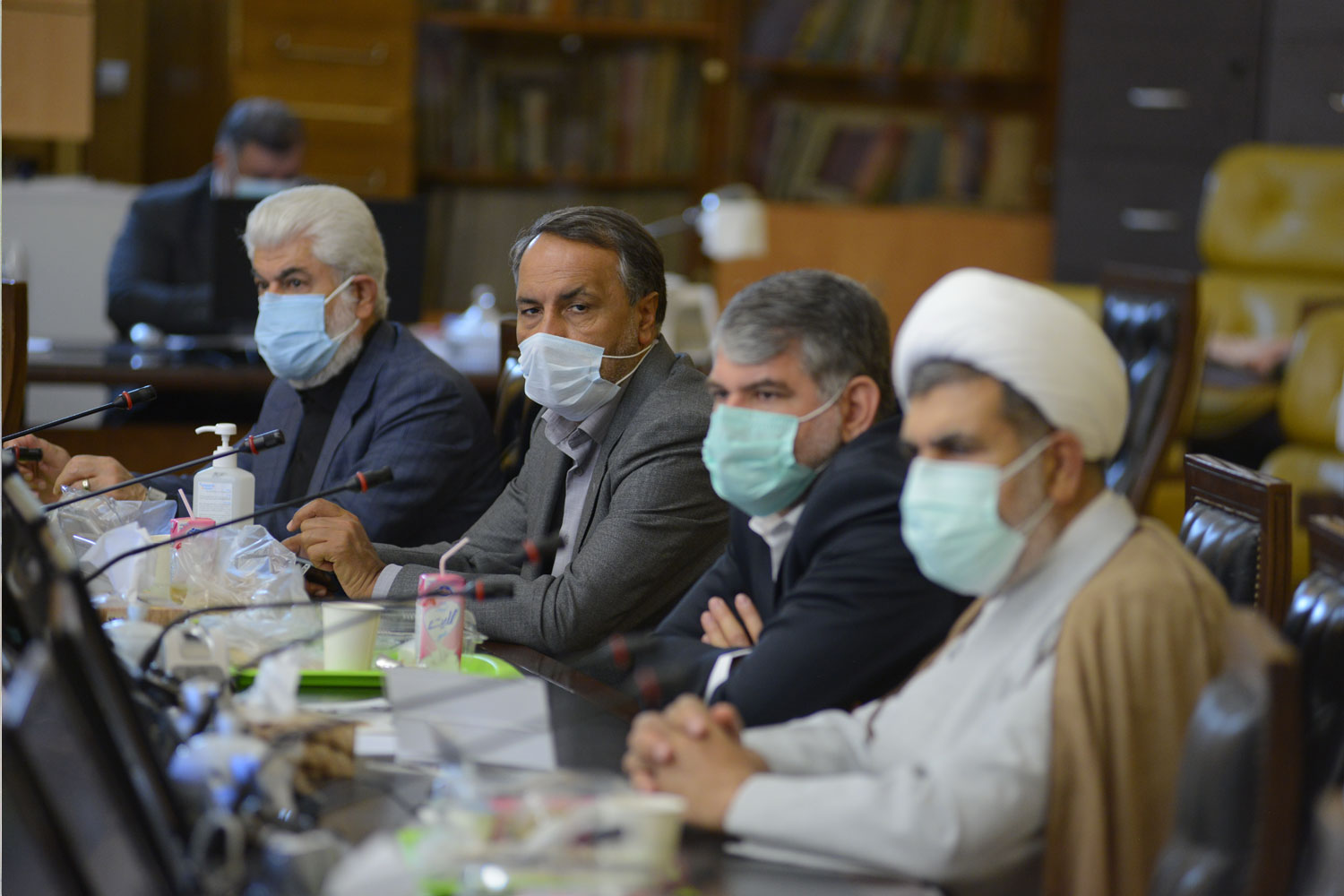 جلسه شورای هماهنگی رؤسای کمیسیون ها و هیأت رئیسه مجلس شورای اسلامی