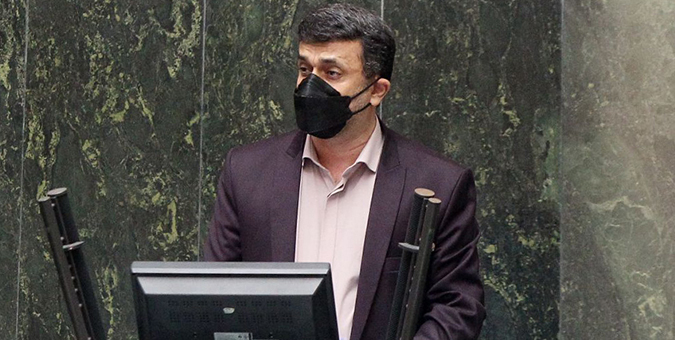 دولت با هرگونه رانت در رابطه با استفاده از واکسن شدیدا برخورد شود