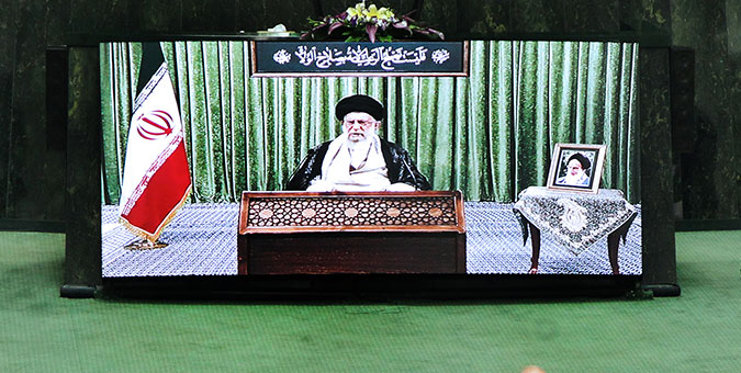 توصیف رهبرمعظم انقلاب از عملکرد یکساله مجلس دلگرممان کرد