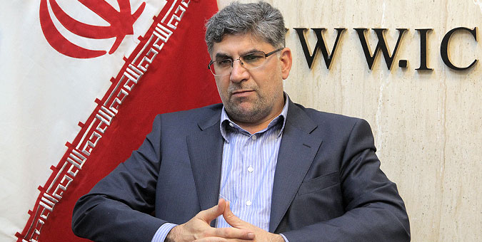 تخلف معاون سیاسی وزارت کشور در صدر محورهای استیضاح وحیدی است/ معاون سیاسی وزارت کشور حداقل تجربه‌های برگزاری انتخابات را هم ندارد