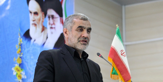 هیچ بهانه‌ای برای کار نکردن در کشور وجود ندارد/ حفظ اقتدار نظام در گرو تلاش مضاعف است