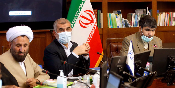 حقوق‌های نجومی با حضور رییس سازمان اداری و استخدامی کشور بررسی شد
