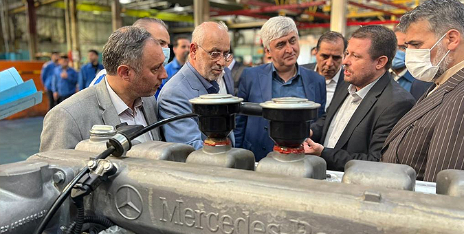 واردات، توان رقابت خودروسازهای داخلی را افزایش خواهد داد