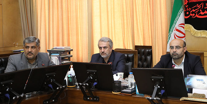 نشست کمیسیون صنایع مجلس با حضور وزیر صمت
