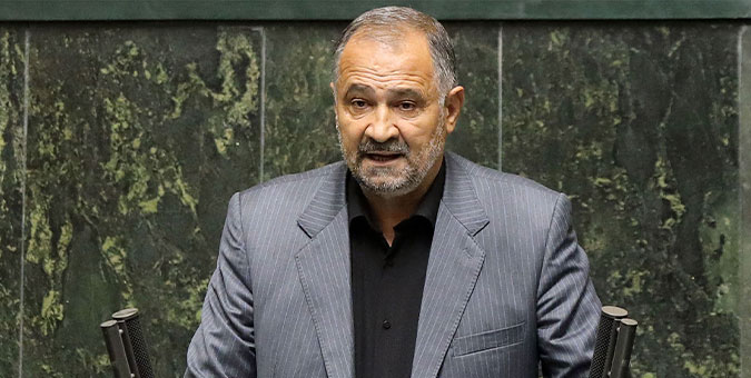 وزارت راه و شهرسازی مطالبات پیمانکاران استان چهارمحال و بختیاری را پرداخت کند