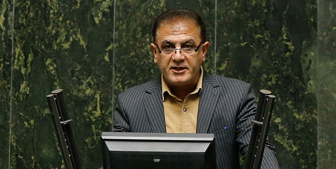 دولت قیمت مناسب برای محصولات کشاورزان در نظر بگیرد