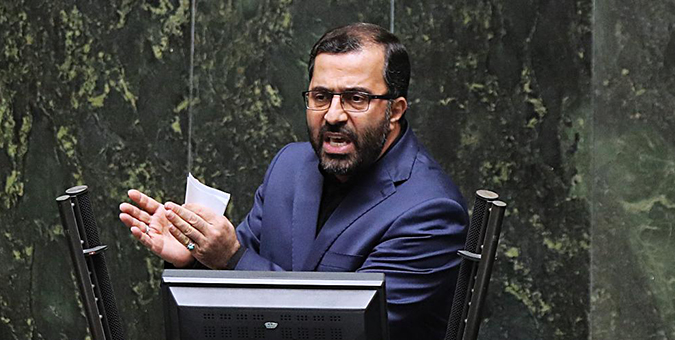 رئیس سازمان اداری و استخدامی بنا ندارد تحقق شعار رئیس جمهور را ببیند