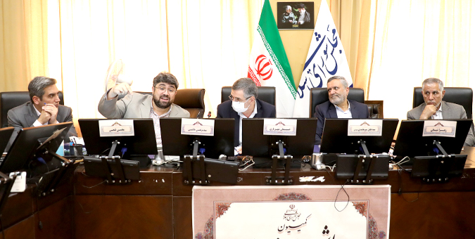 قول وزیر کار برای افزایش 24 درصدی تولید دارو در سال 1402/ تدوین 40 برنامه تحولی سنگین در این وزارتخانه/ اجرای قانون حمایت از افراد دارای معلولیت نیازمند 26 همت اعتبار است