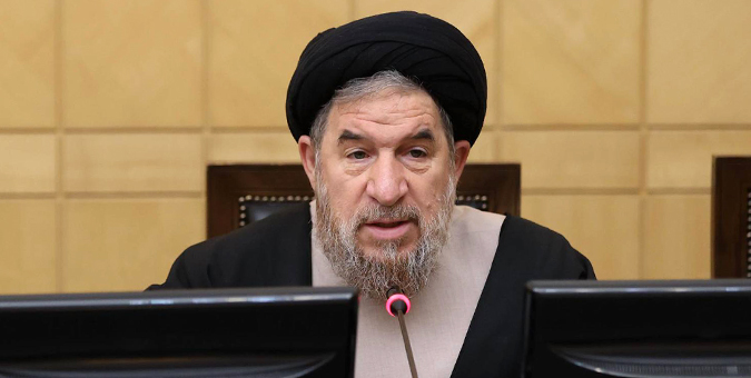 دشمنان با بی‌اهمیت جلوه دادن خدمات سعی در دلسرد کردن مردم دارند