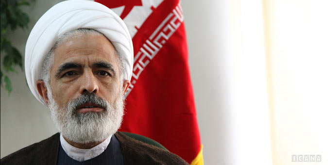 انتقاد مجید انصاری از ساخت مسکن مهر در دولت‌های پیشین