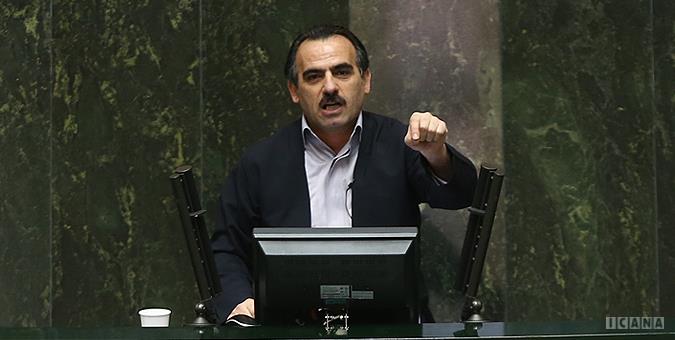 وزیر جدیداقتصاد به موسسات مالی اعتباری غیر مجاز رسیدگی کند/معیشت کوله‌بران در دستور کار وزارتخانه قرار  بگیرد