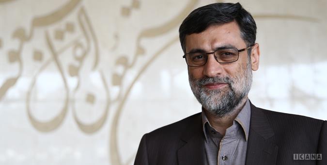 وقتی مسئولان از پشت بلندگوها با هم صحبت می‌کنند
