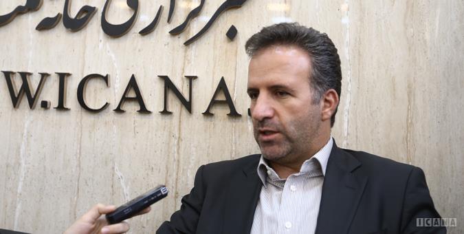 پارسایی از غرفه خبرگزاری خانه ملت بازدید کرد
