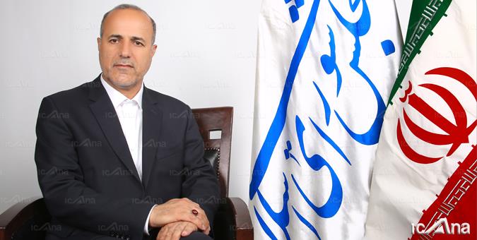 مدارس متنوع برچیده شود/ضرورت تحصیل نخبه در کنار دانش‌آموز عادی