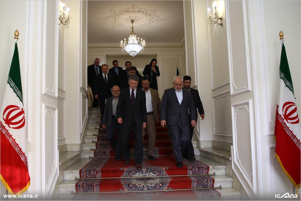 گزارش تصویری/ دیدار رئیس مجلس ملی مجارستان با ظریف وزیر امور خارجه