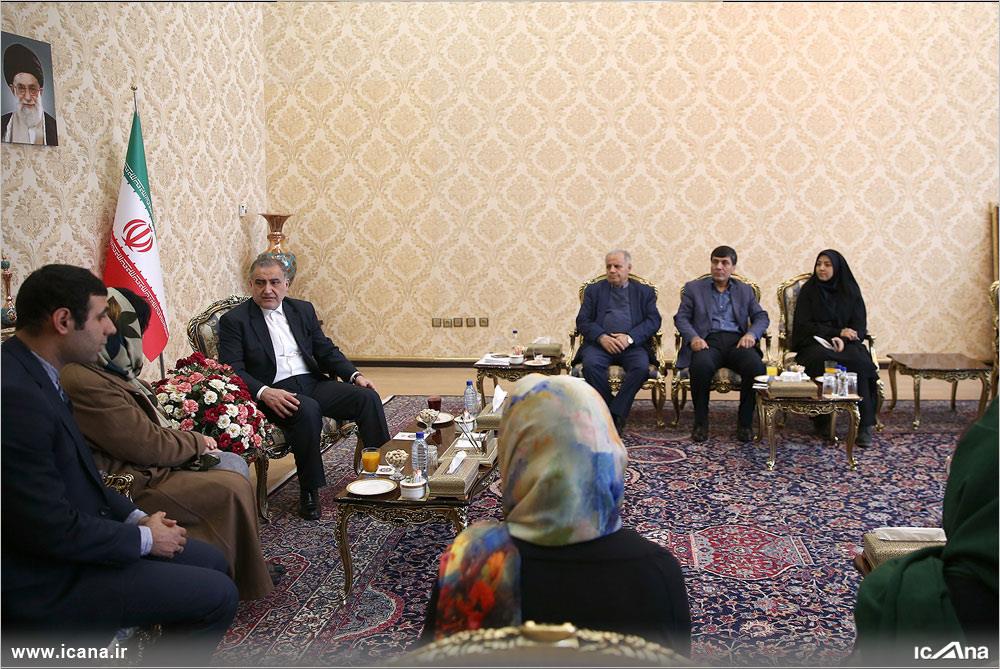 گزارش تصویری/دیدار بیگی با جمعی از فرهیختگان رسانه های بلغارستان